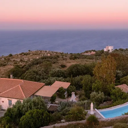 Villa Eyeland Traditional Style In Zakynthos - By Mana Gers