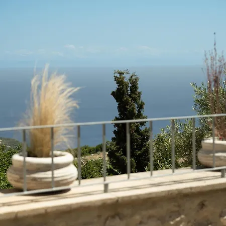 Villa Eyeland Traditional Style In Zakynthos - By Mana Gers *