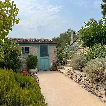 Villa Eyeland Traditional Style In Zakynthos - By Mana Gers